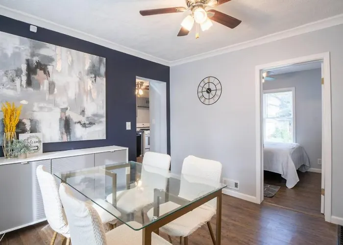 The Corner - Contemporary 2bd In
